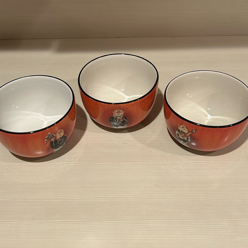 Certified international Dinner is Served bowls x 3, GUC